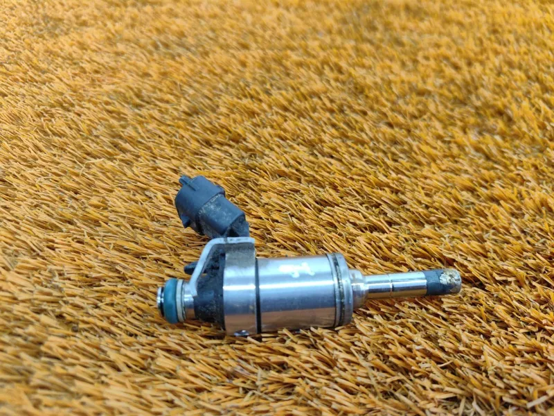 Форсунка топливная