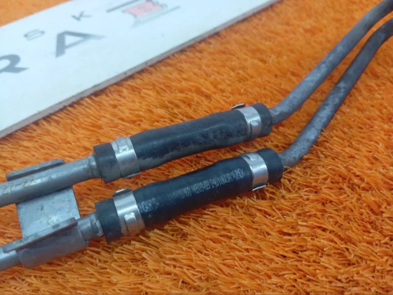 Трубка системы охлаждения