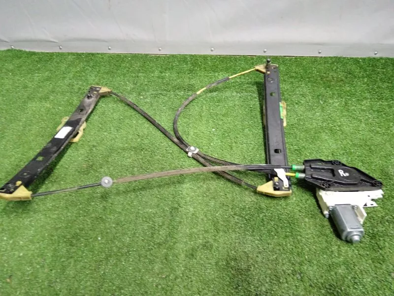 Стеклоподъемник