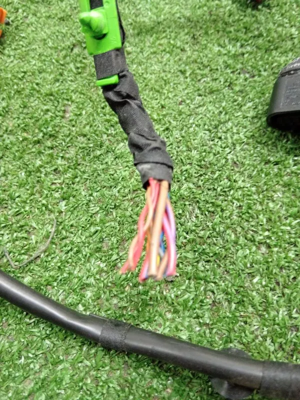 Проводка двери