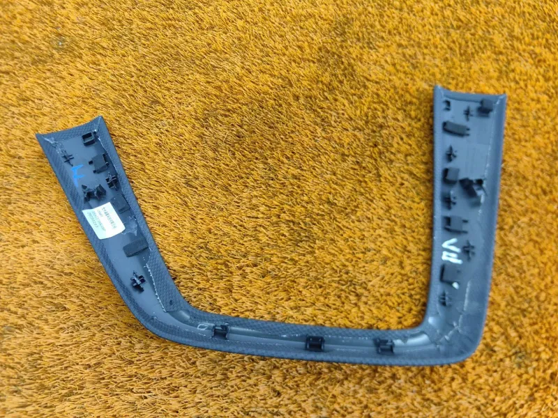 Накладка на торпедо