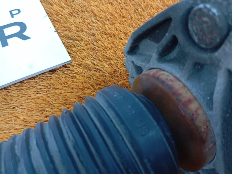 Стойка подвески