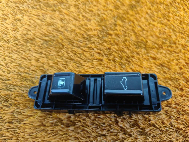 Блок управления люком