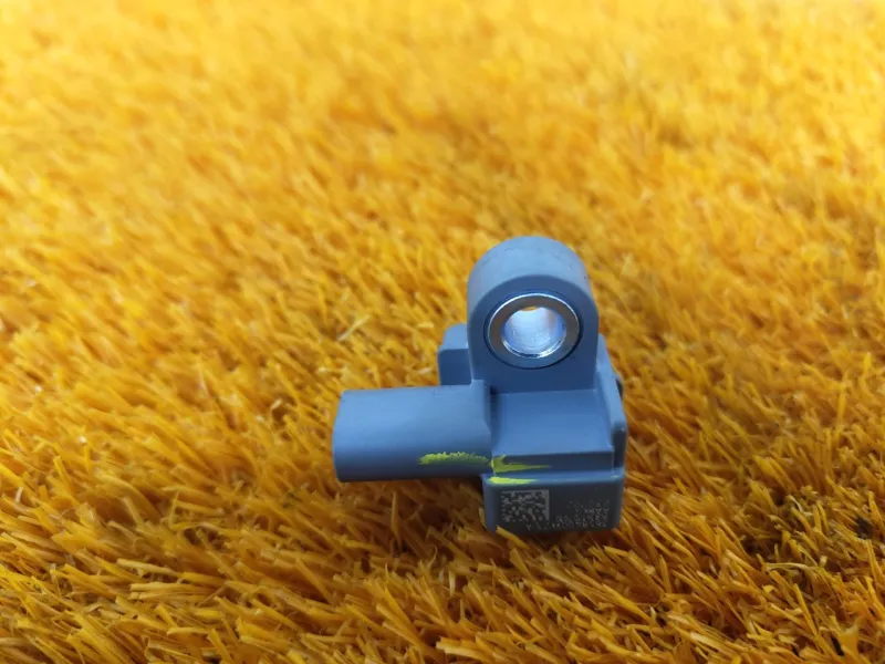 Датчик подушки безопасности