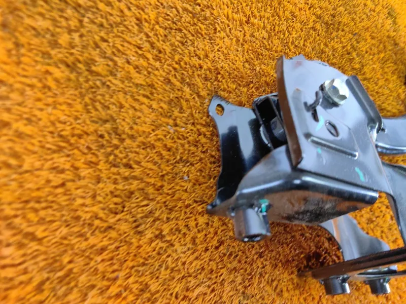 Педаль тормоза