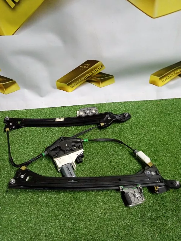 Стеклоподъемник Audi A4 2009 8K0837462E B8, передний правый