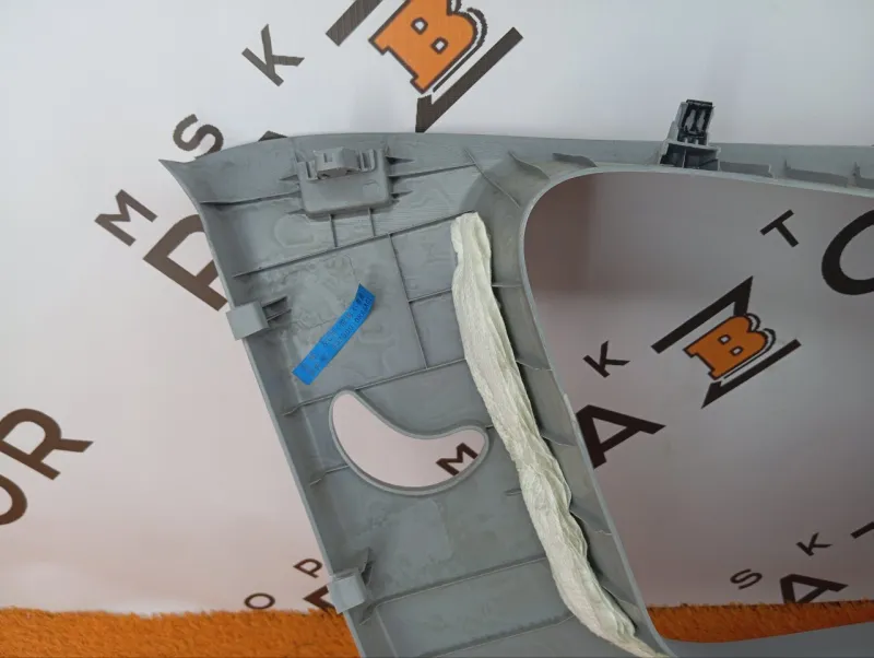 Обшивка багажника