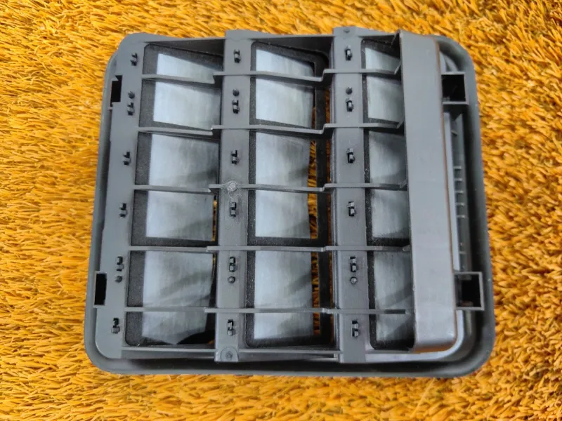 Решетка вентиляционная