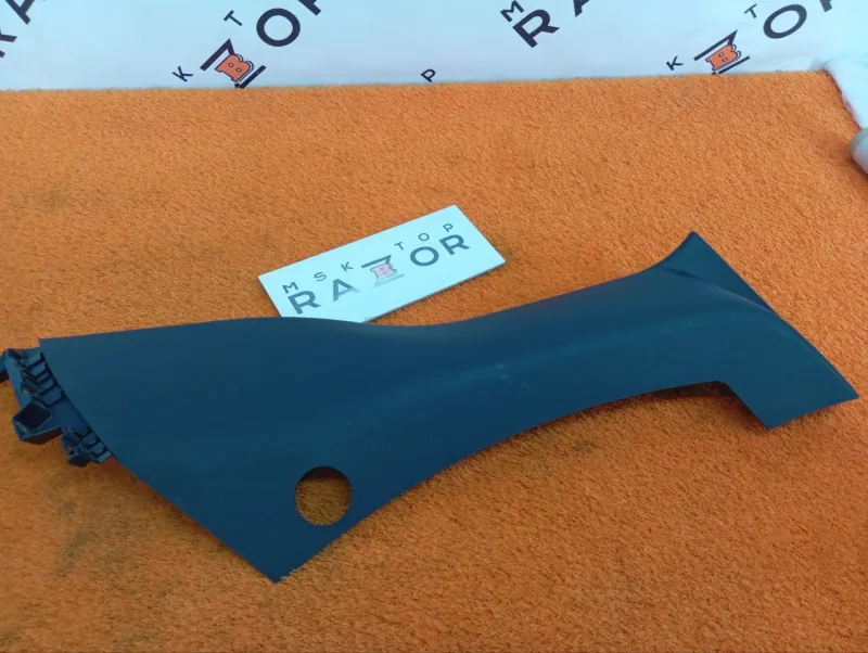 Накладка на стойку кузова