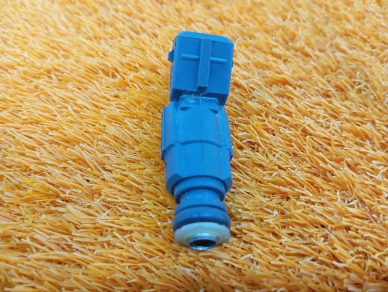 Форсунка топливная