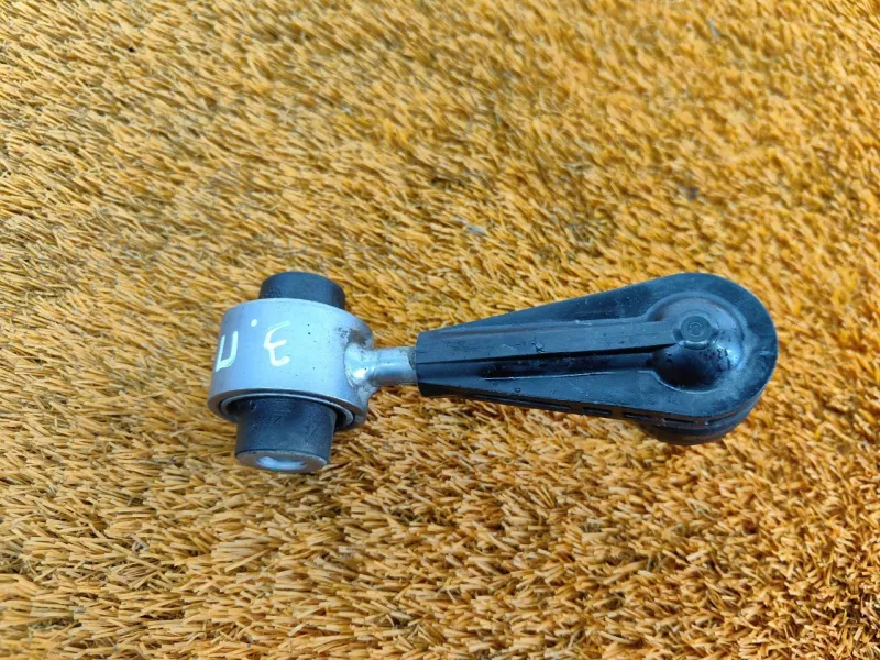 Стойка стабилизатора