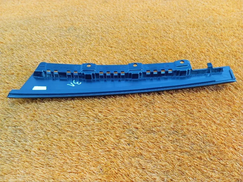 Накладка двери