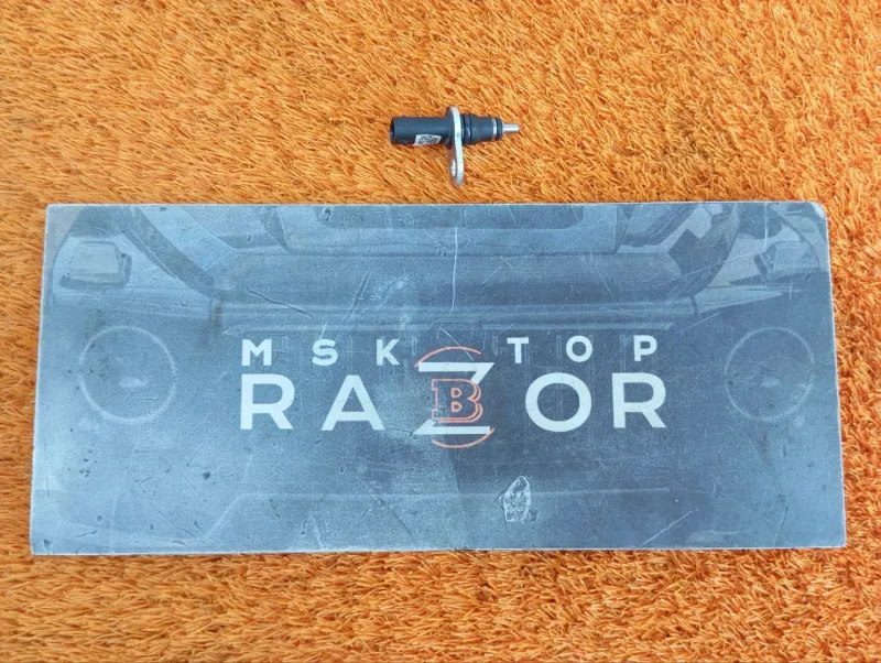 Датчик температуры охлаждающей жидкости