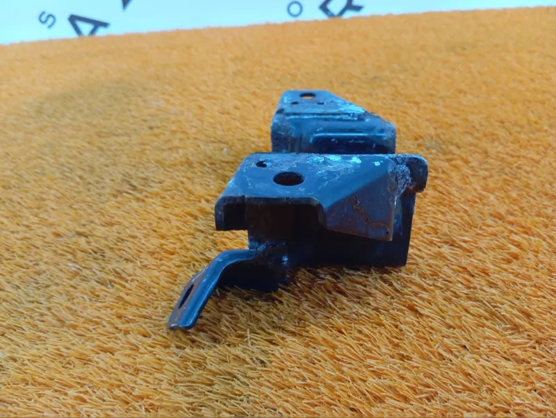 Подушка АКПП