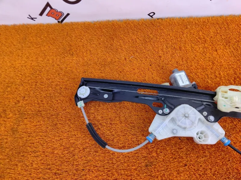 Стеклоподъемник