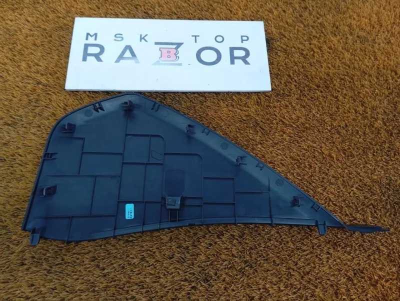 Накладка на торпедо