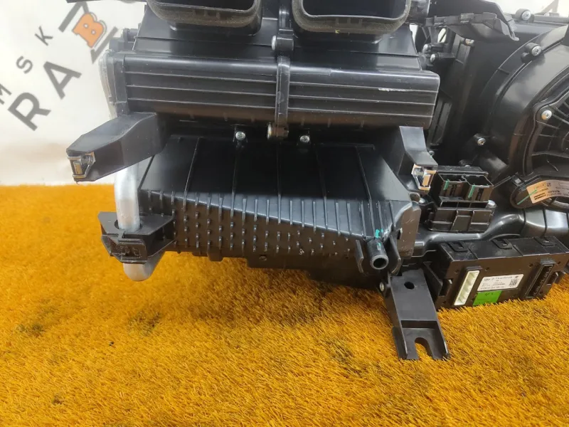 Отопитель салона