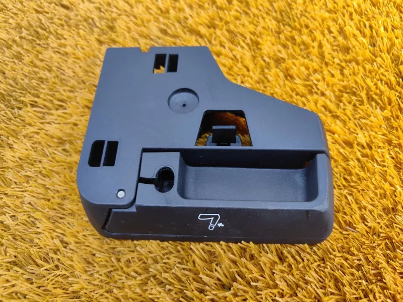 Ручка регулировки спинки сиденья