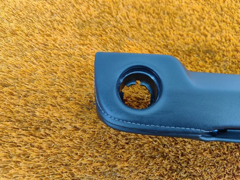 Декоративная накладка торпедо