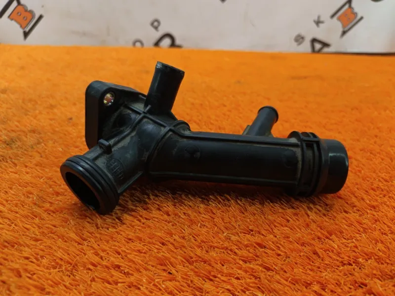 Фланец системы охлаждения