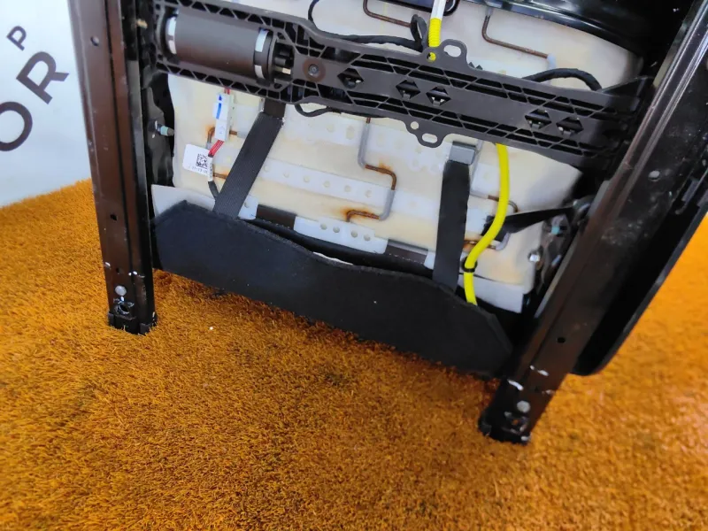 Сиденье Changan UNI-V 2023 C281F2711010148, переднее левое