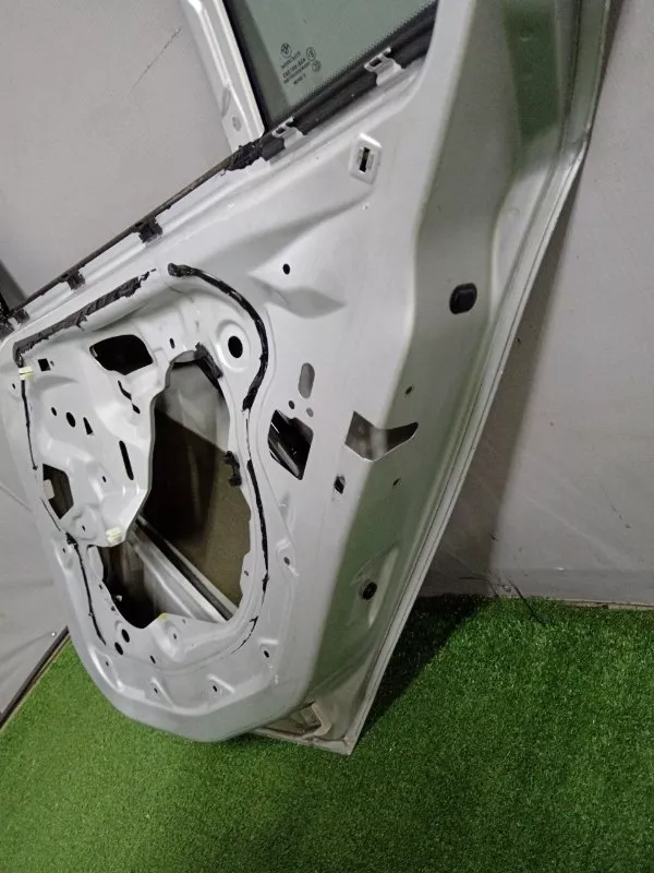 Дверь BMW 1-Series 2008 41527191018 E87, задняя правая