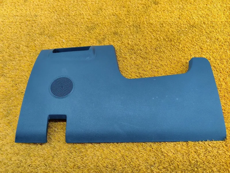 Накладка на торпедо