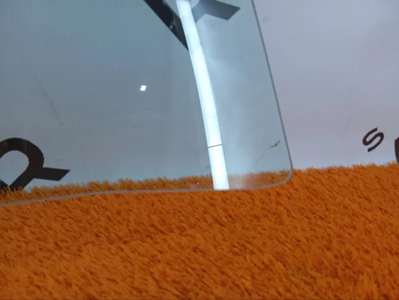 Стекло двери