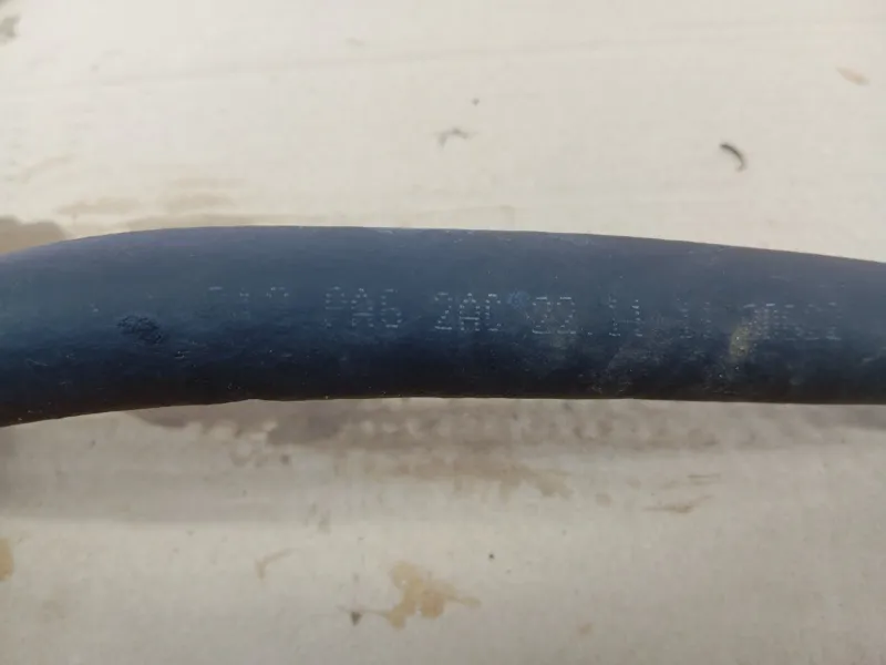 Патрубок впускного коллектора