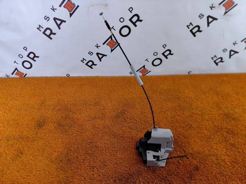 Замок двери