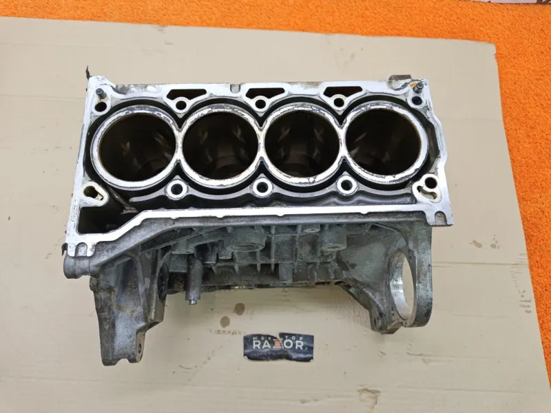 Блок цилиндров