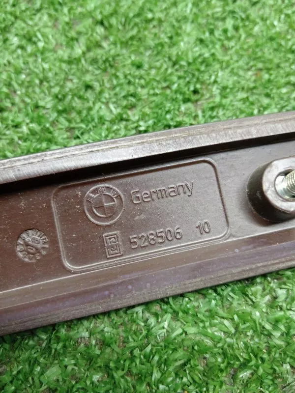 Накладка двери декоративная