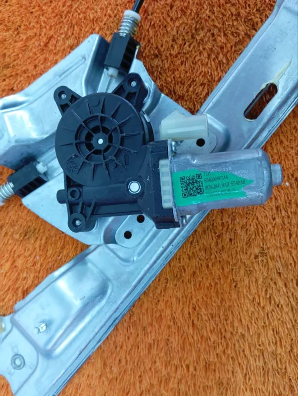 Стеклоподъемник