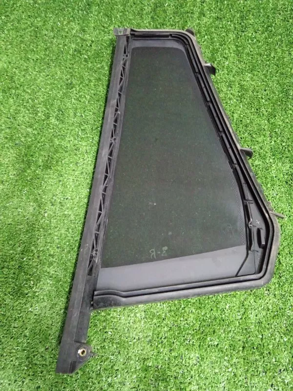 Форточка двери