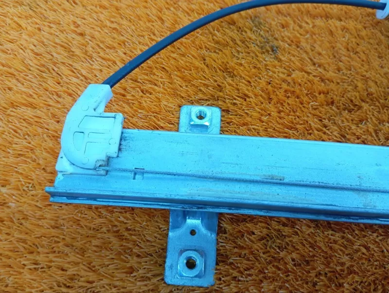 Стеклоподъемник