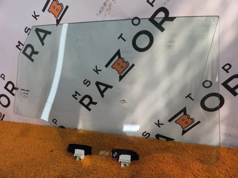 Стекло двери