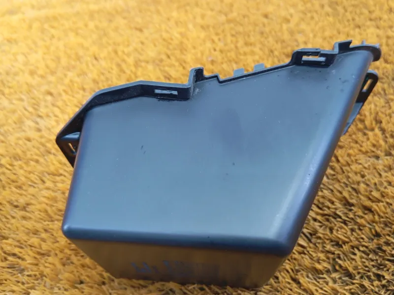 Накладка на торпедо