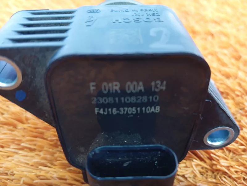 Катушка зажигания Chery Tiggo 8 Pro 2023 F01R00A134 SQRF4J16C