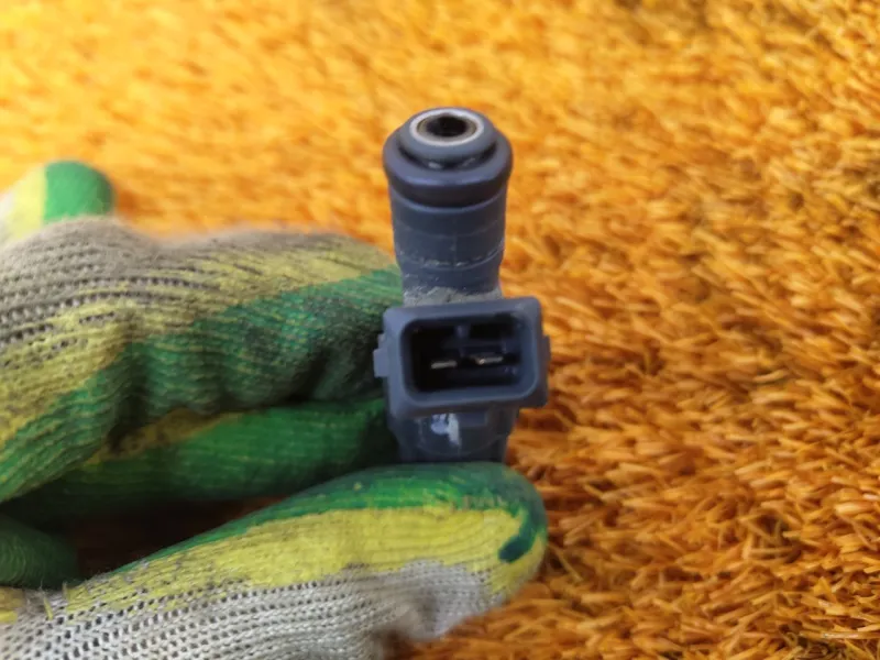 Форсунка топливная