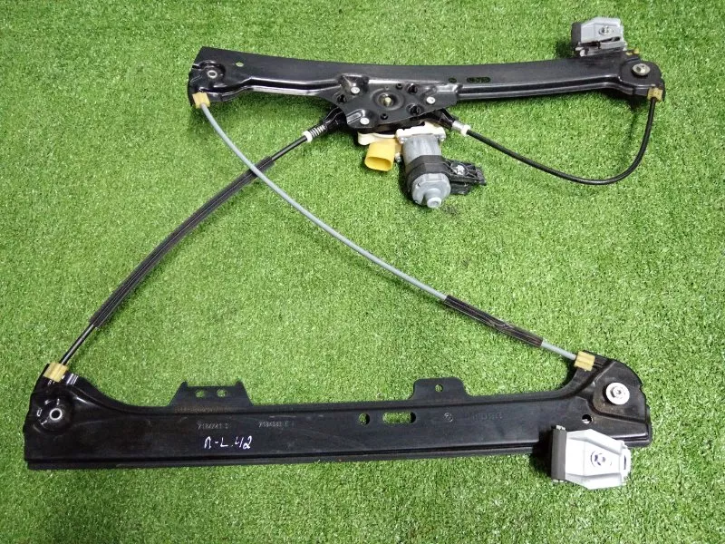 Стеклоподъемник BMW 5-Series 2006 51337184383 E60, передний левый