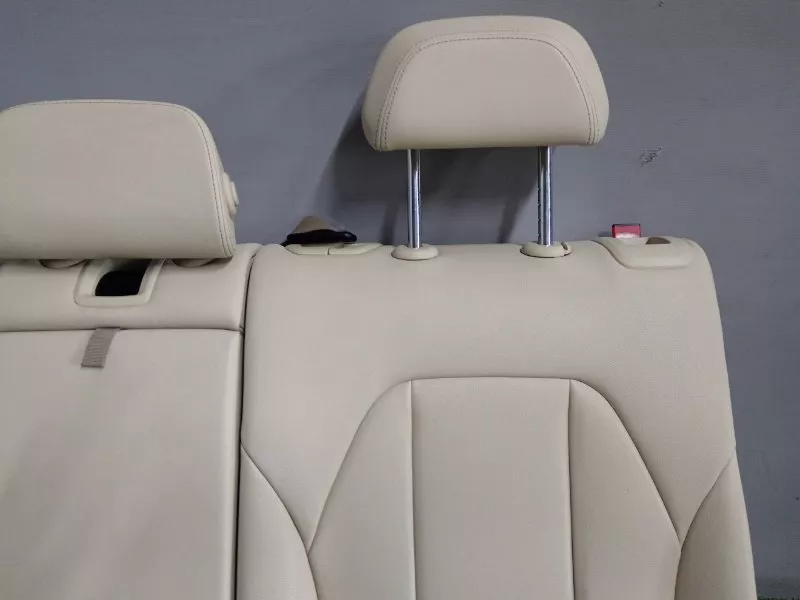 Спинка сиденья