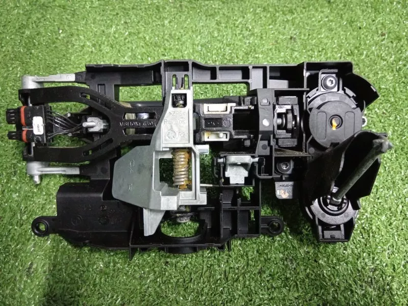 Ручка двери наружняя