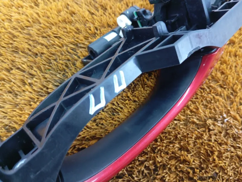 Ручка двери наружняя