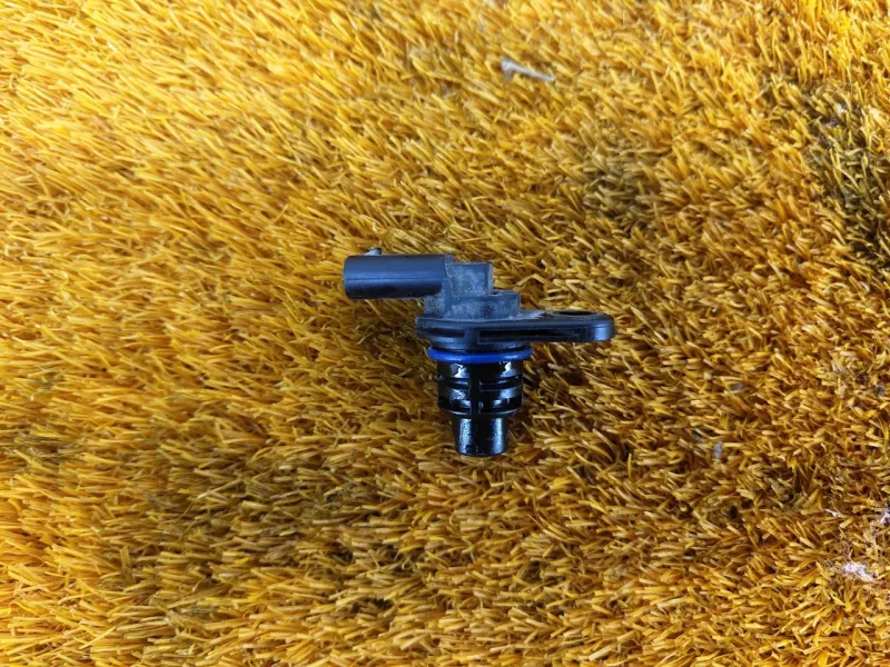 Датчик положения распредвала