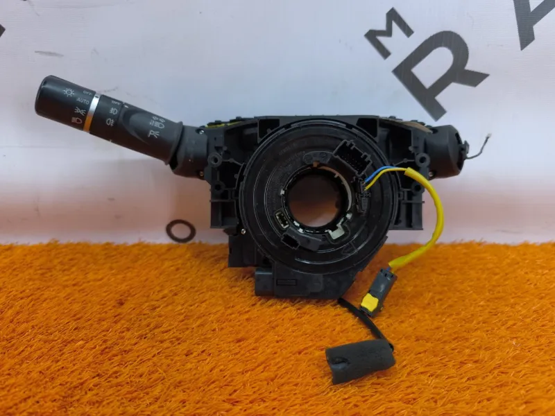 Подрулевой переключатель