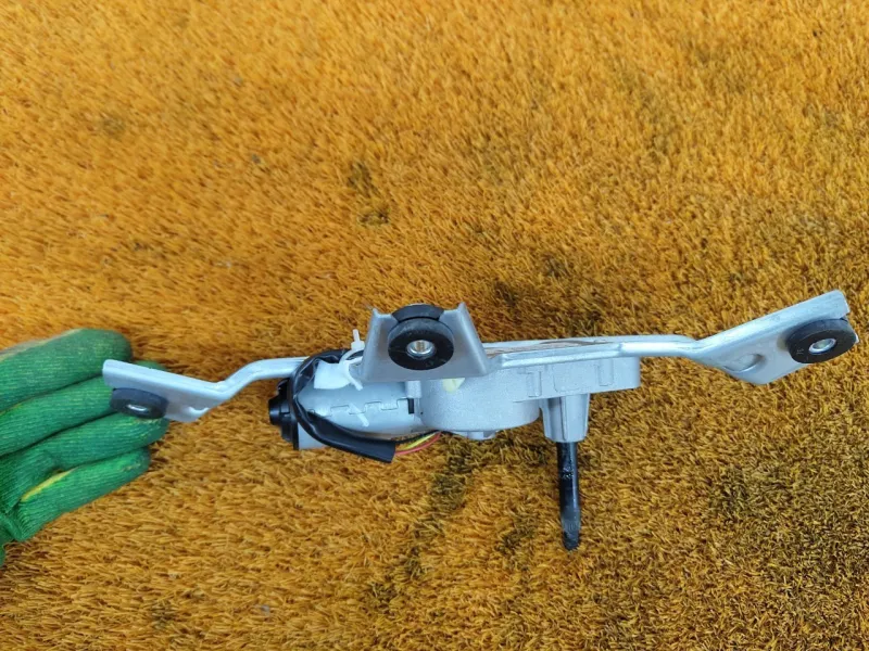 Моторчик стеклоочистителя