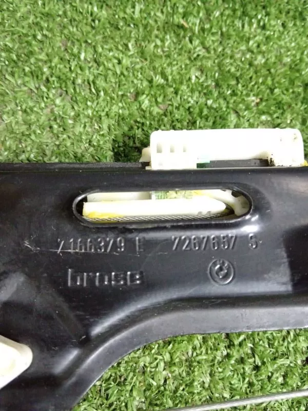 Стеклоподъемник BMW X5 2011 51337166379 E70, передний левый