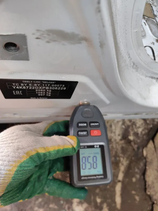 Порог с центральной стойкой