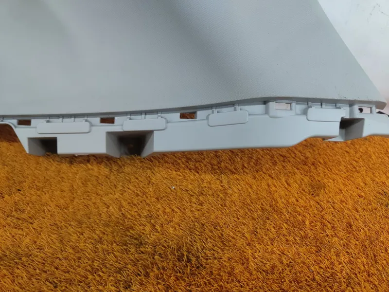 Накладка на стойку кузова