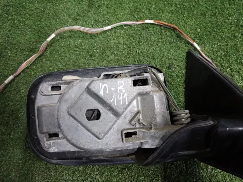 Зеркало боковое